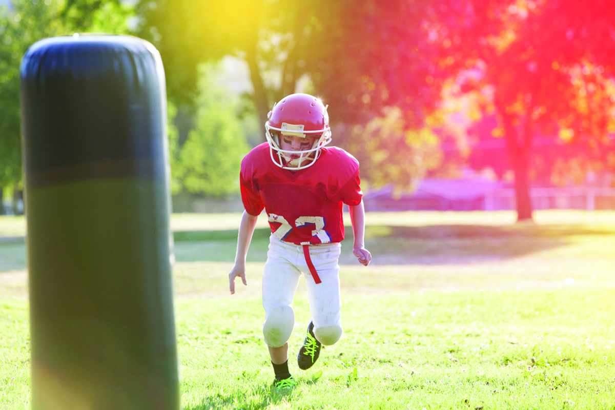 El abogado de lesiones personales de Yakima, David Abeyta, explica cómo proteger a los atletas de las conmociones cerebrales