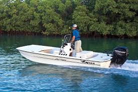 Practique la seguridad en el agua para evitar accidentes náuticos